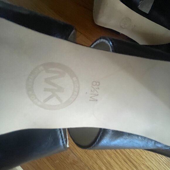 Michael Michael Kors Brena Black Leather Platform Heeled Booties Women’s 8.5M - Picture 12 of 12